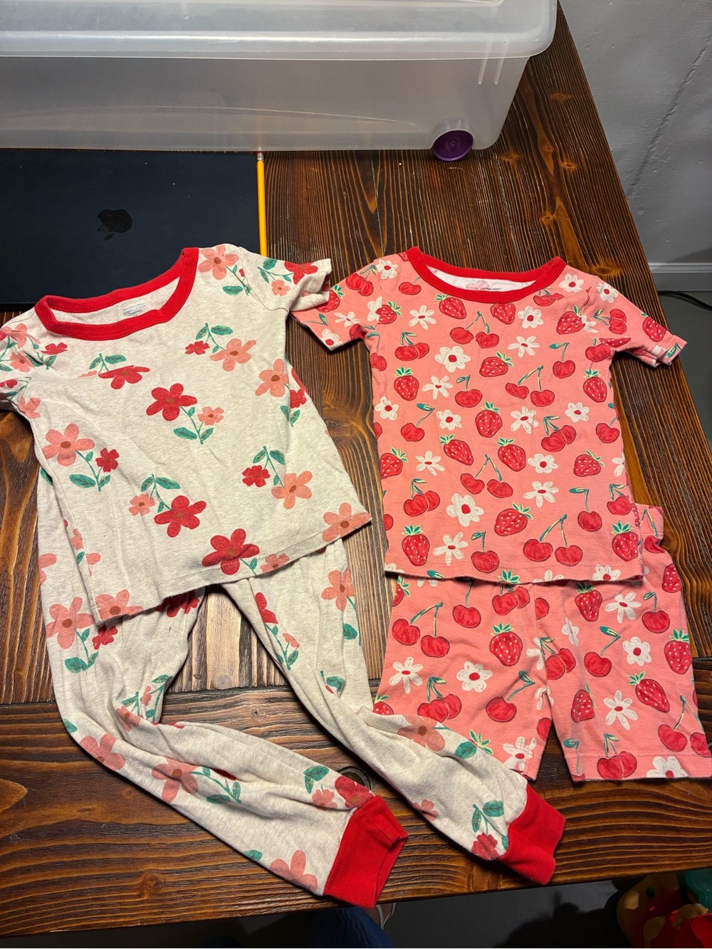 Girls Floral & Strawberry Pajama Set - Red Pink 4t